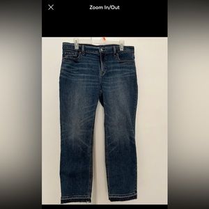 Old navy mid rise boyfriend jeans size 10 short